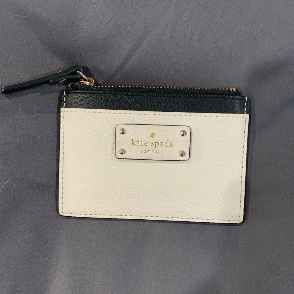 Kate spade black and white cardholder